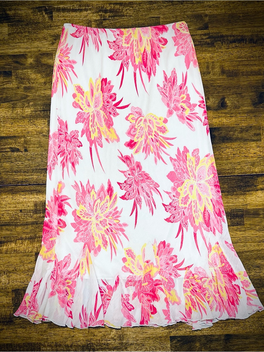 💕Beautiful Floral Cato Skirt💛